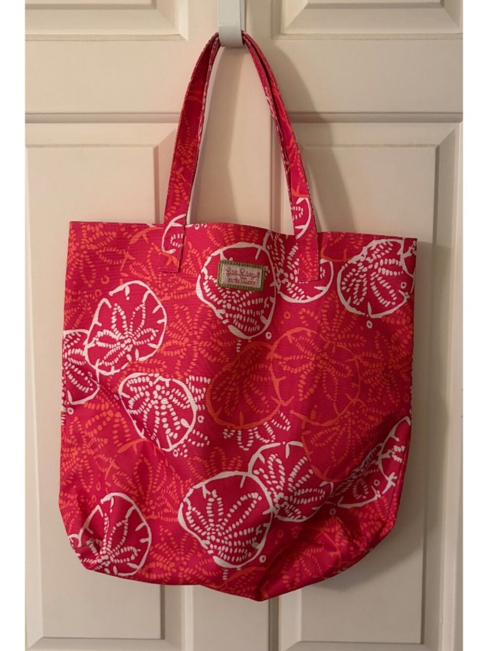 Lilly Pulitzer For Estee Lauder "Beachy Seashell" Canvas Tote Bag Pink - Picture 3 of 6